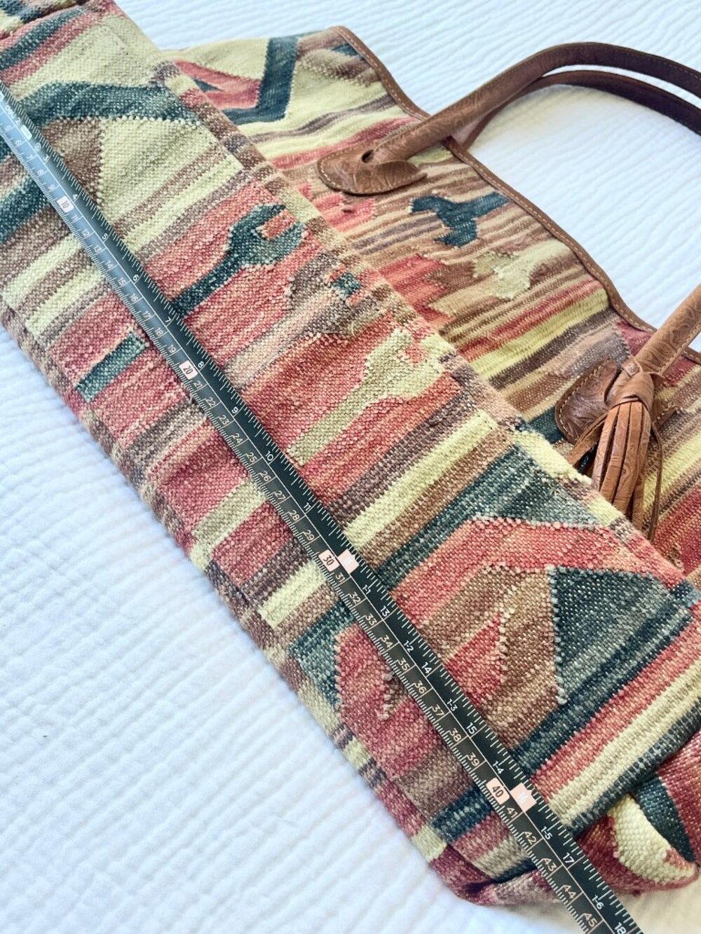 Handcrafted Kilim Tote Bag Wool & Tooled Leather Southwestern Boho - Picture 9 of 11